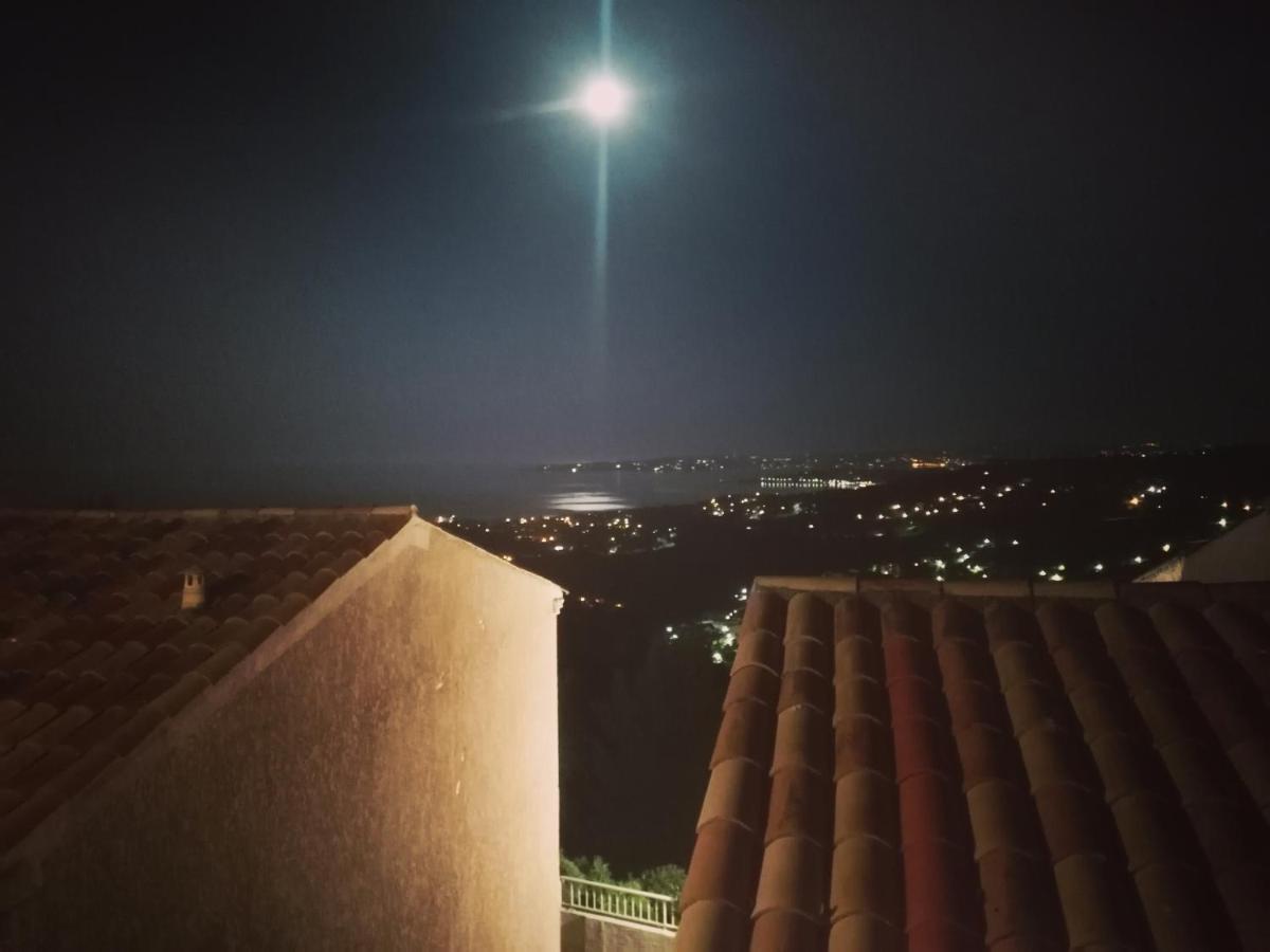 Très bel appartement T3 avec splendide vue mer Les Issambres Extérieur photo